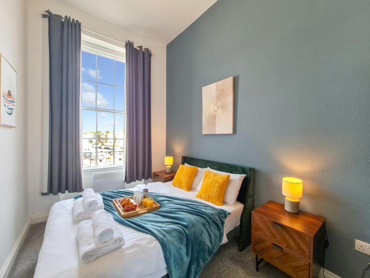 Margaret'S Terrace By Fortuna Property Cheltenham Esterno foto