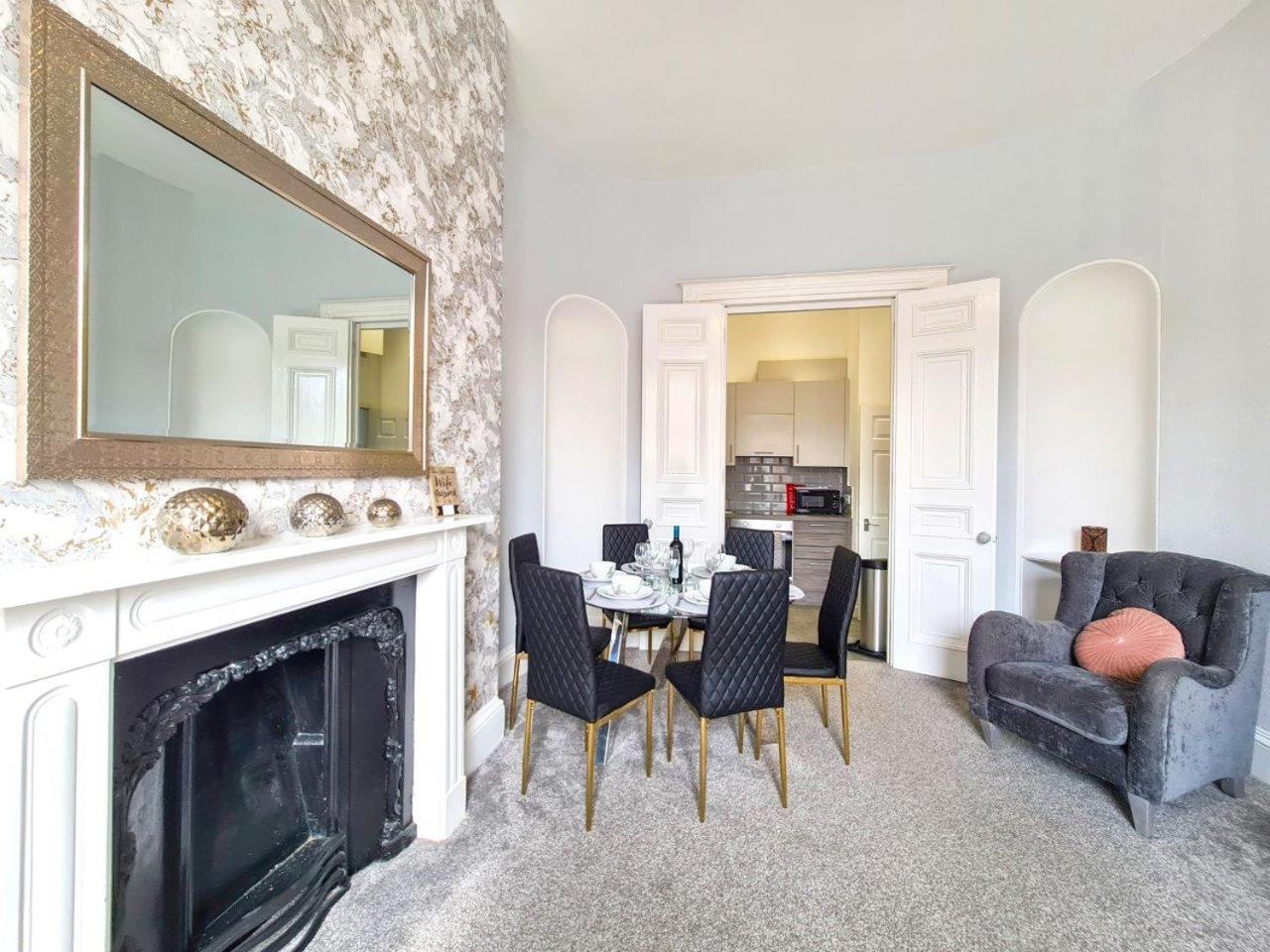 Margaret'S Terrace By Fortuna Property Cheltenham Esterno foto
